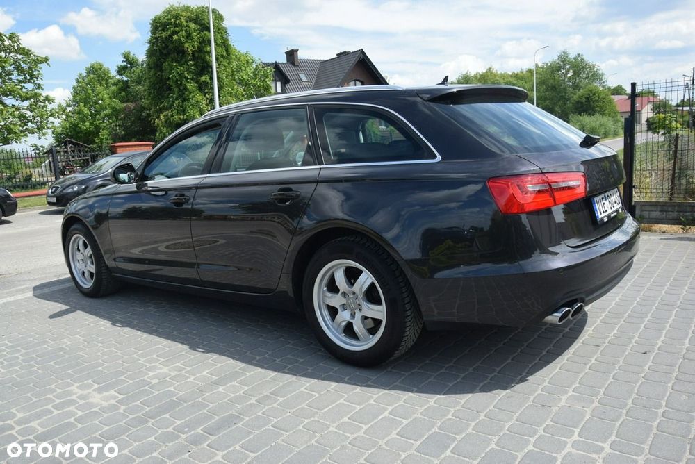 Audi A6 Avant - 11