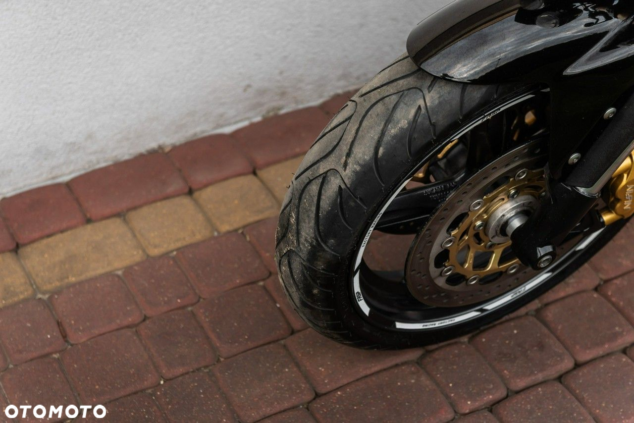 Triumph Speed Triple - 7