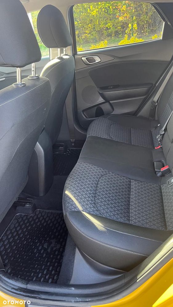 Kia XCeed 1.4 T-GDI M - 12