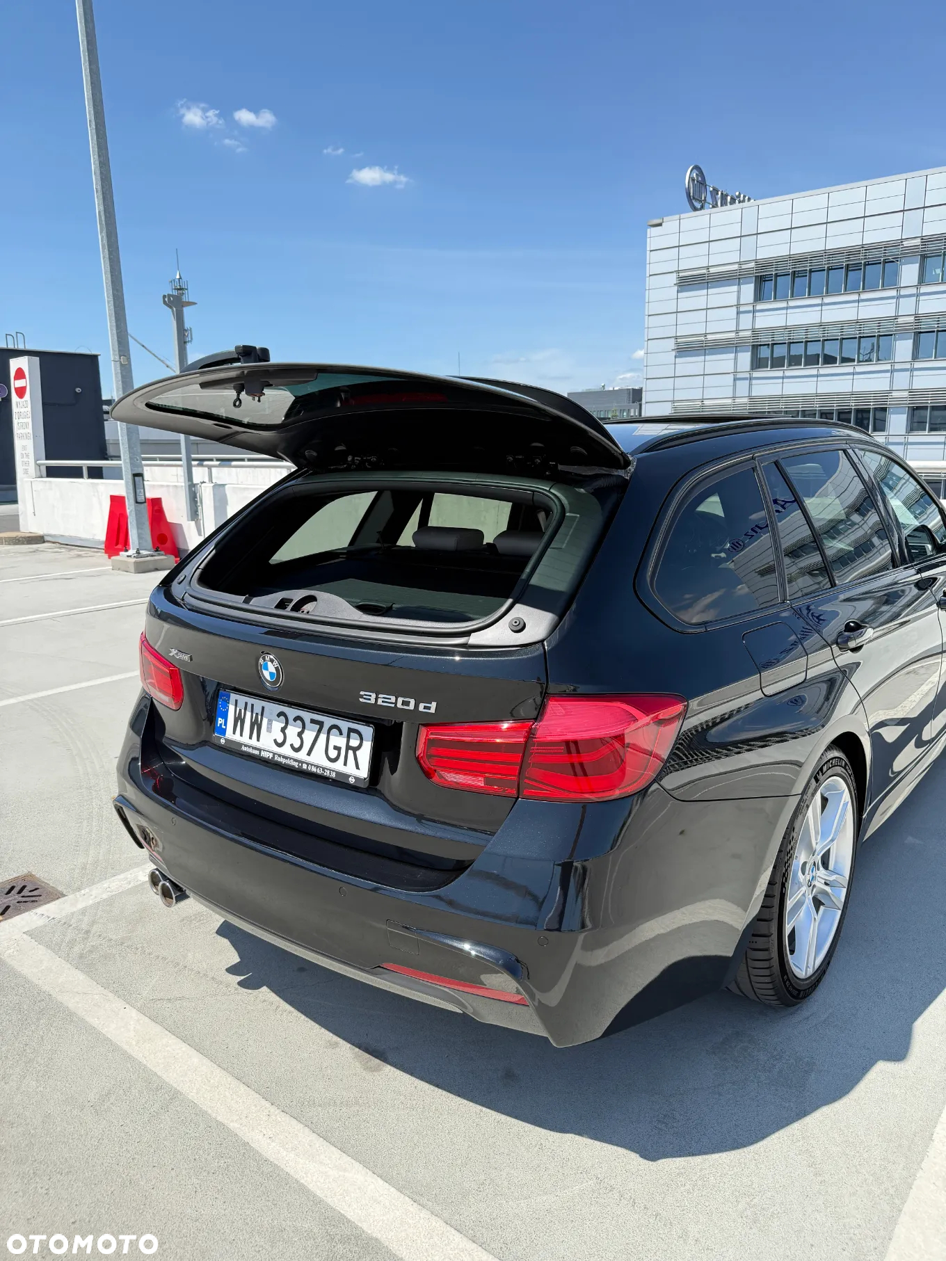 BMW Seria 3 320d xDrive M Sport - 10