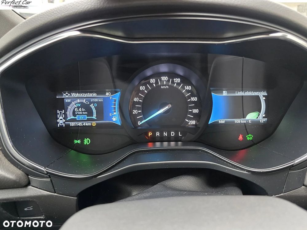 Ford Mondeo SW 2.0 Hybrid ST-Line X - 21
