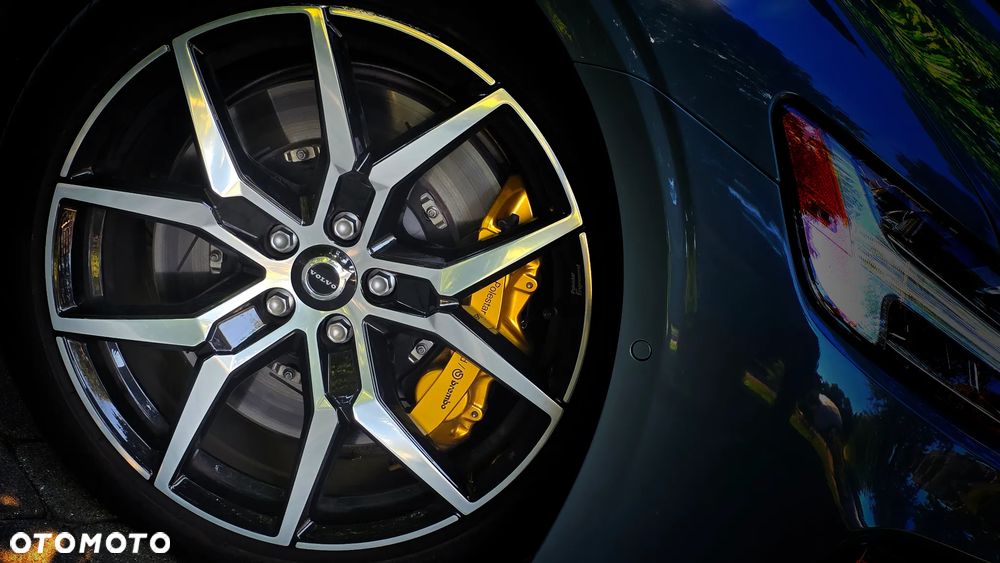 Volvo V60 T8 AWD Plug-In Hybrid Polestar Engineered - 16