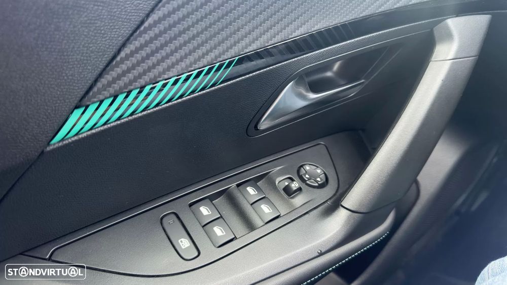 Peugeot 2008 1.5 BlueHDi Allure Pack - 12