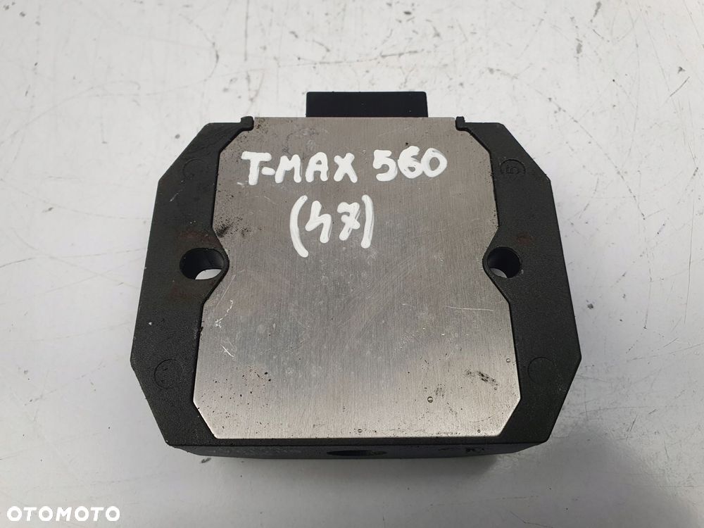 REGULATOR NAPIĘCIA Yamaha T-Max 560 Tech Max 560 20-25 moduł SH719AA - 10