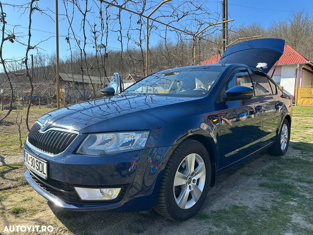 Skoda Octavia 1.6 TDI Classic DSG - 1