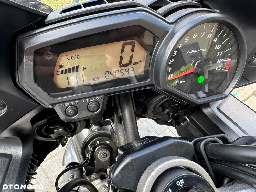Yamaha FZ - 18