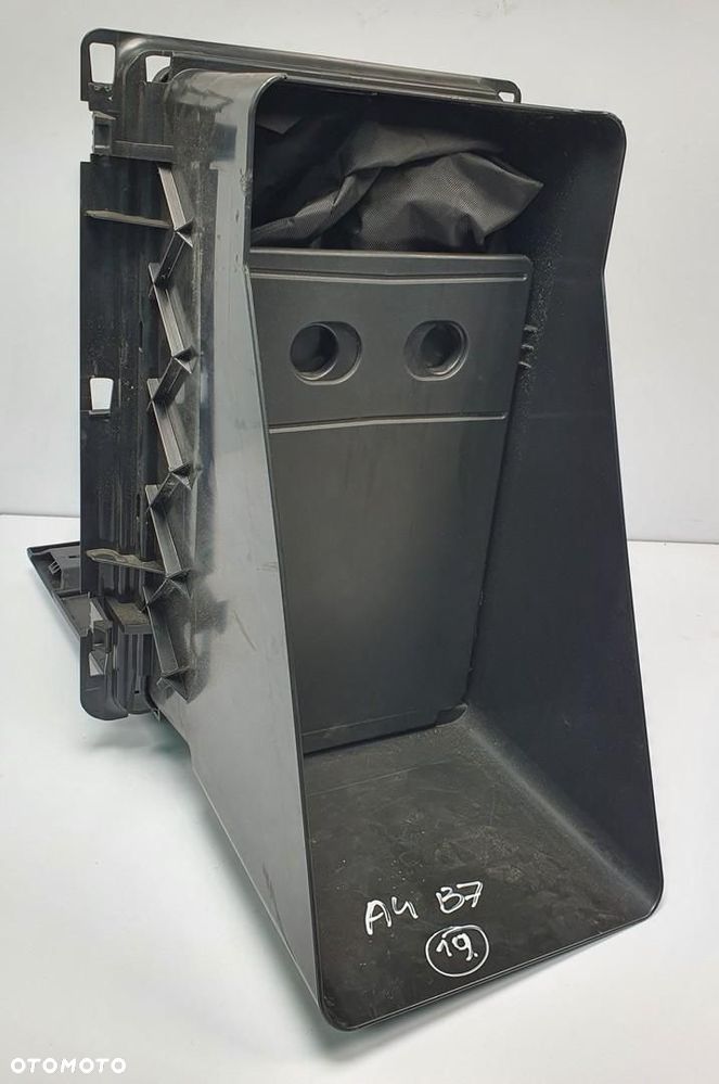 POKROWIEC SCHOWEK NA NARTY AUDI A4 B7 8H0885209 - 2
