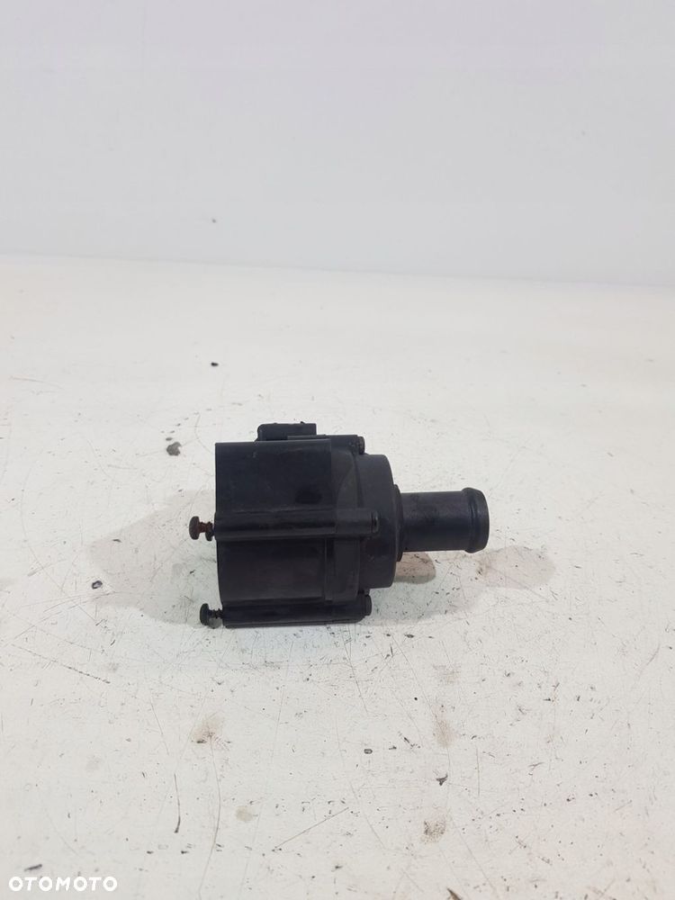 POMPA WODY 059121012A TOUAREG AUDI A8 Q7 4.2TDI - 3
