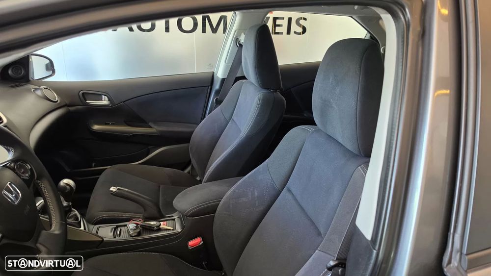 Honda Civic Tourer 1.6 i-DTEC Sport Navi - 38