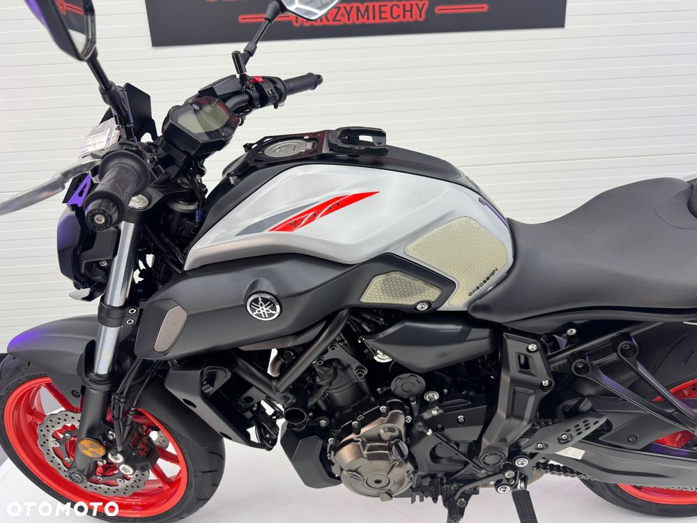 Yamaha MT - 31