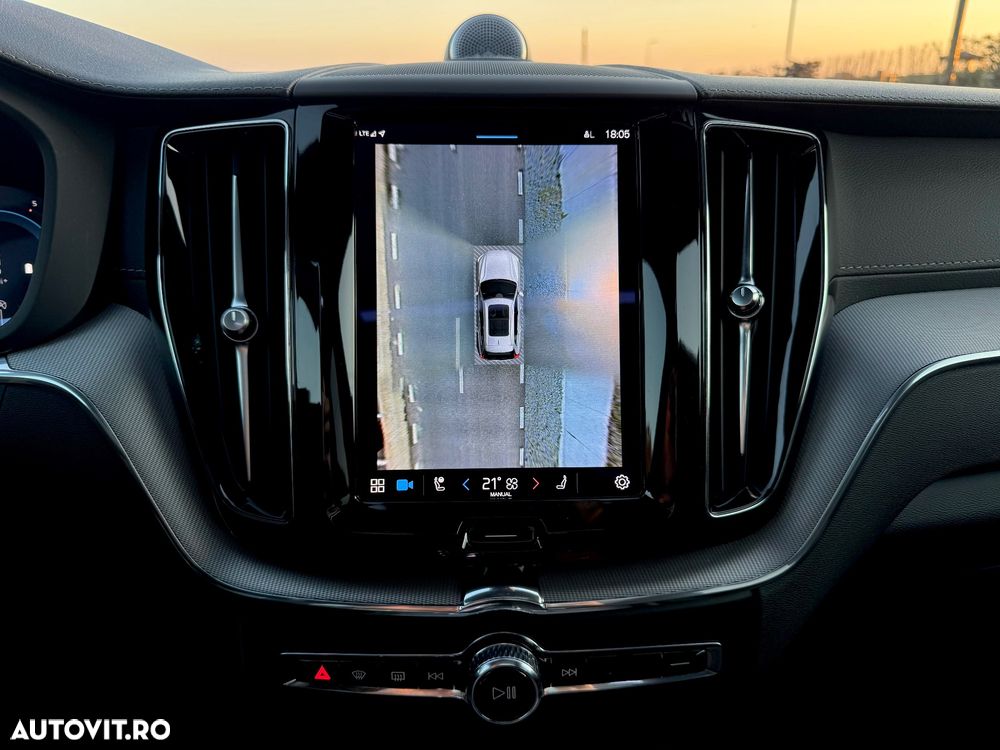 Volvo XC 60 - 30