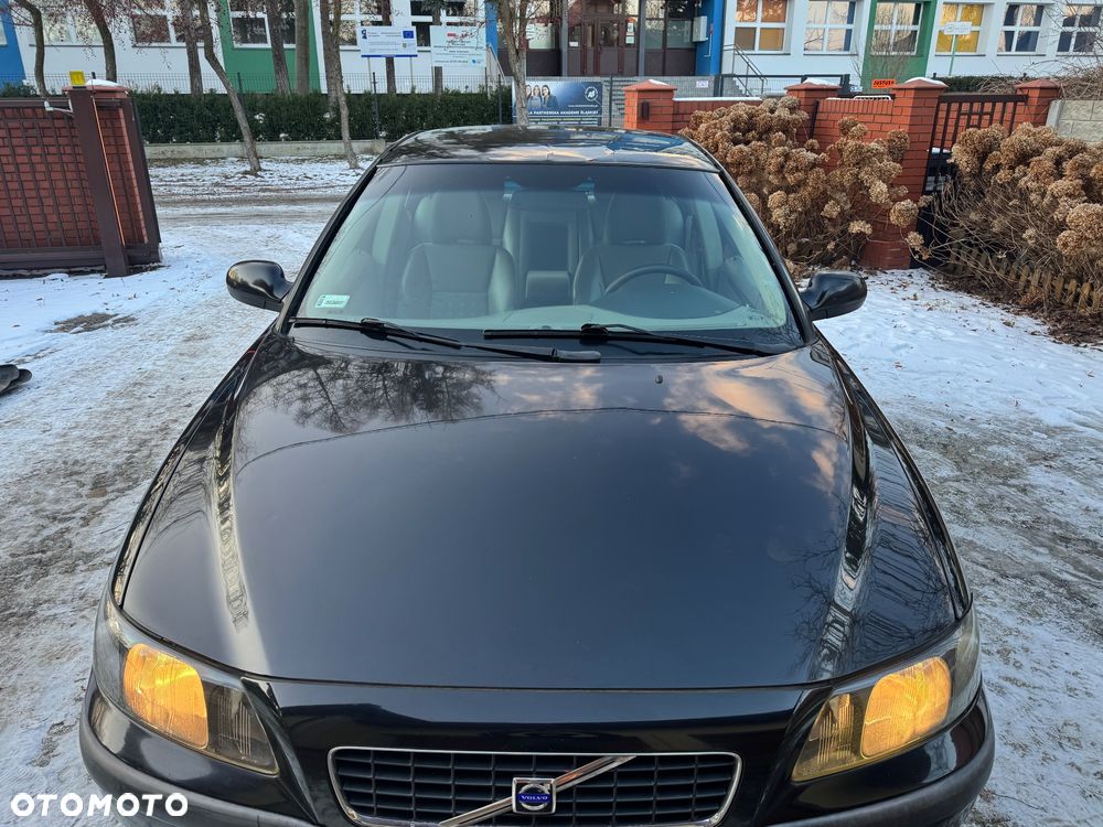 Volvo S60 2.4 D5 - 4