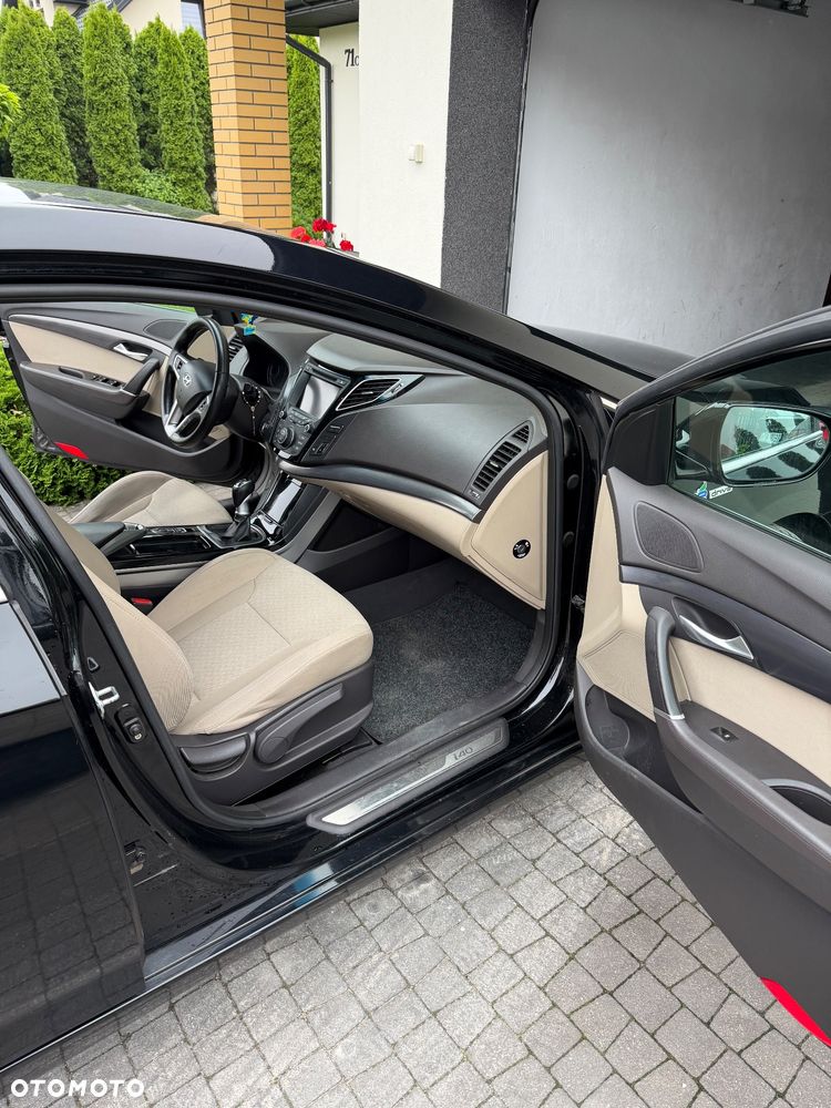 Hyundai i40 1.7 CRDi Comfort + - 16