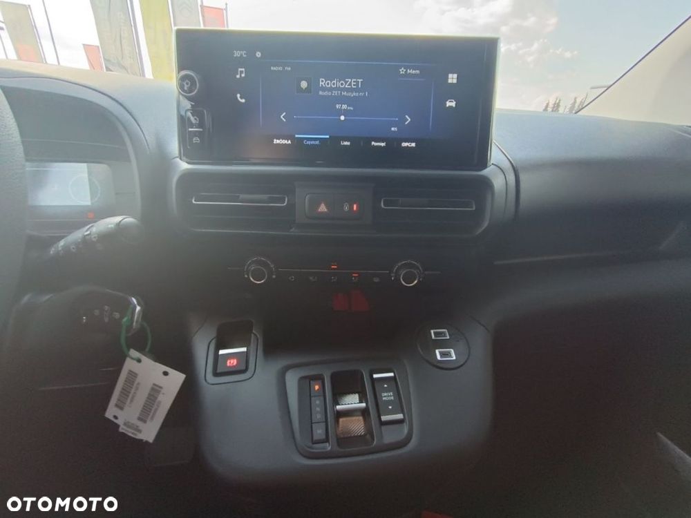 Opel COMBO - 21
