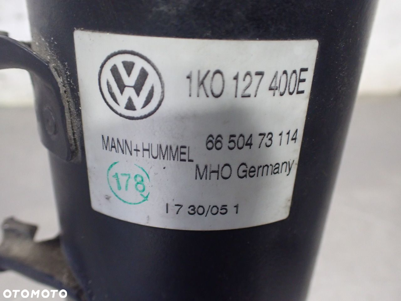 OBUDOWA FILTRA PALIWA VOLKSWAGEN GOLF V 1.9TDI 1K0127400E - 2