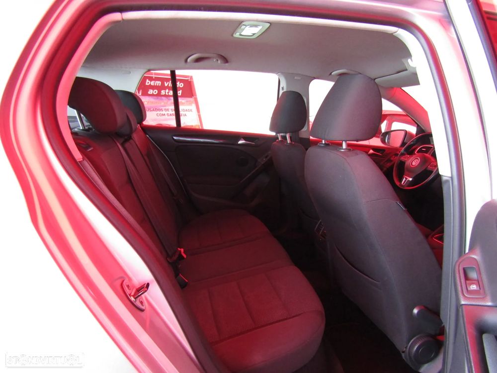 VW Golf 1.6 TDi Confortline - 9