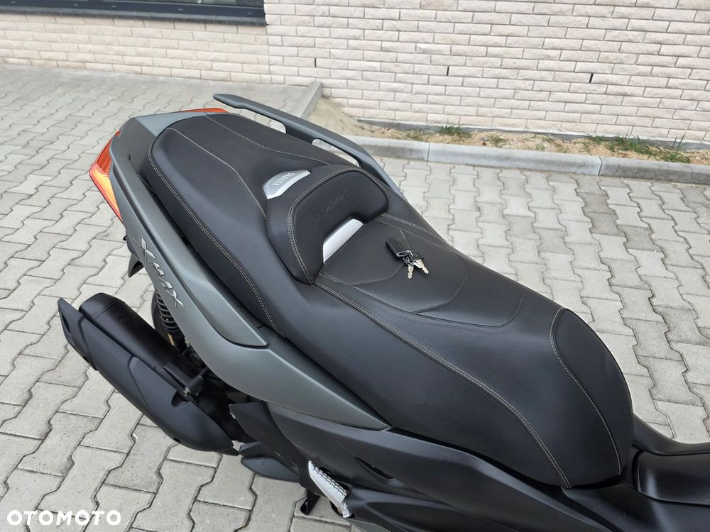 Yamaha X-max - 13