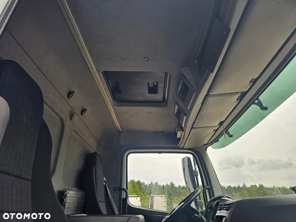 KABINA KOMPLETNA MERCEDES ATEGO 1224 EURO6 - 11