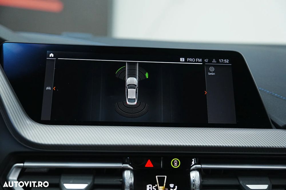 BMW Seria 2 220i Aut. M Sport - 34