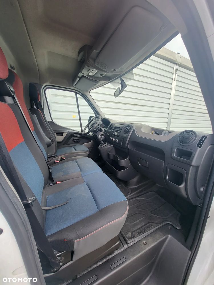 Renault Master - 11