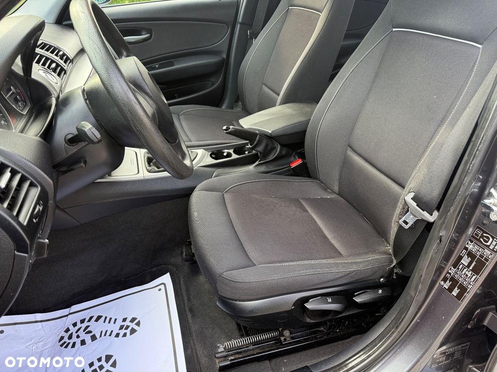 BMW Seria 1 118d - 20
