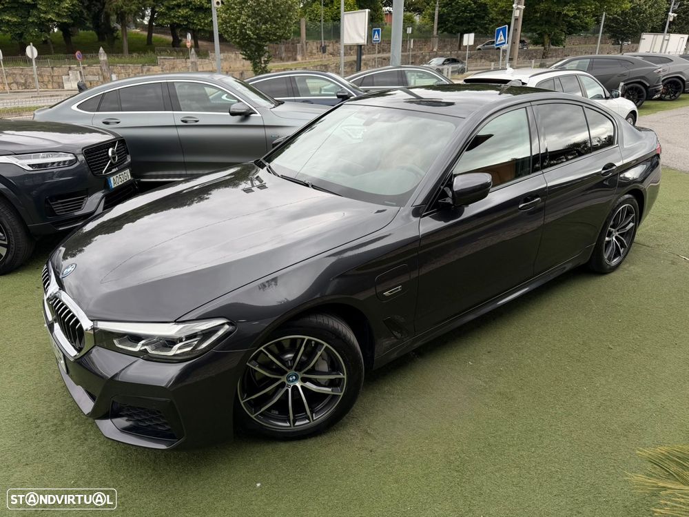 BMW 530 e Pack M - 6