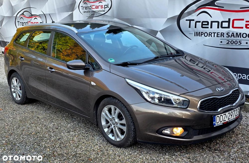 Kia Ceed 1.6 CRDi 128 Vision - 14