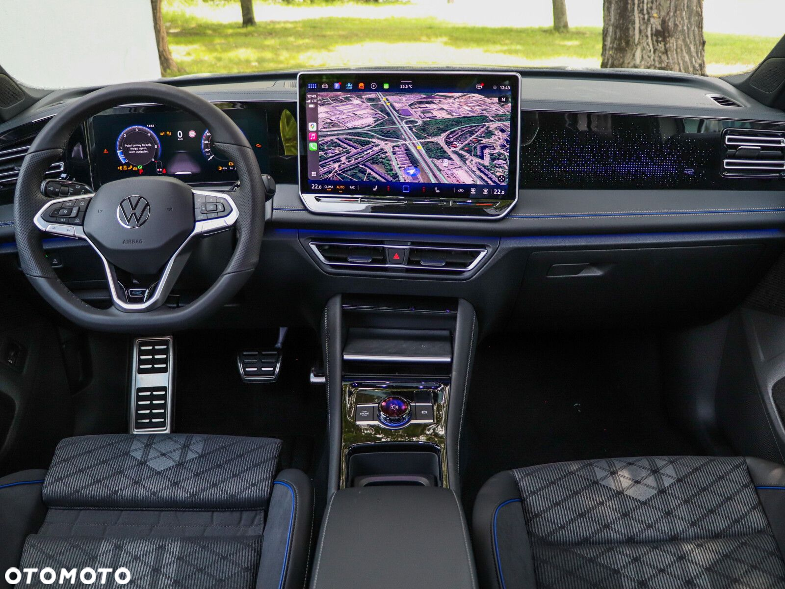 Volkswagen Tiguan - 16