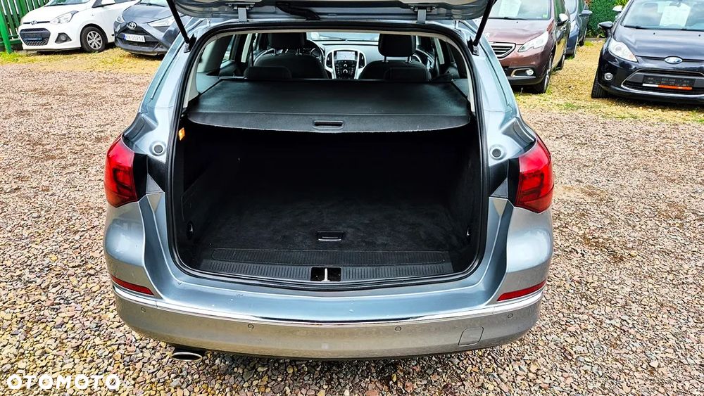 Opel Astra 1.4 T Cosmo - 29