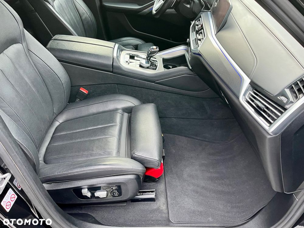 BMW X6 xDrive30d - 39