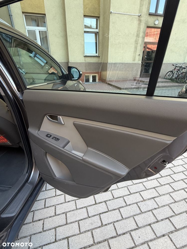 Kia Sportage - 15