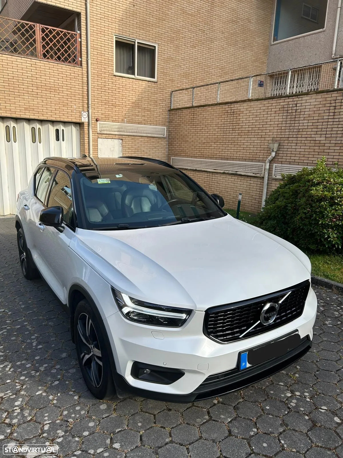 Volvo XC 40 1.5 T5 PHEV R-Design - 5