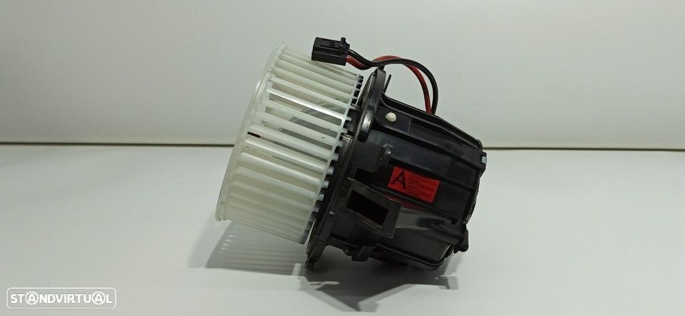 MOTOR SOFAGEM AUDI A4 BER. (B8) BASIS - 4