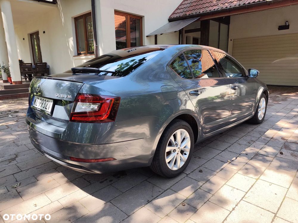 Skoda Octavia 1.5 TSI ACT Ambition - 6
