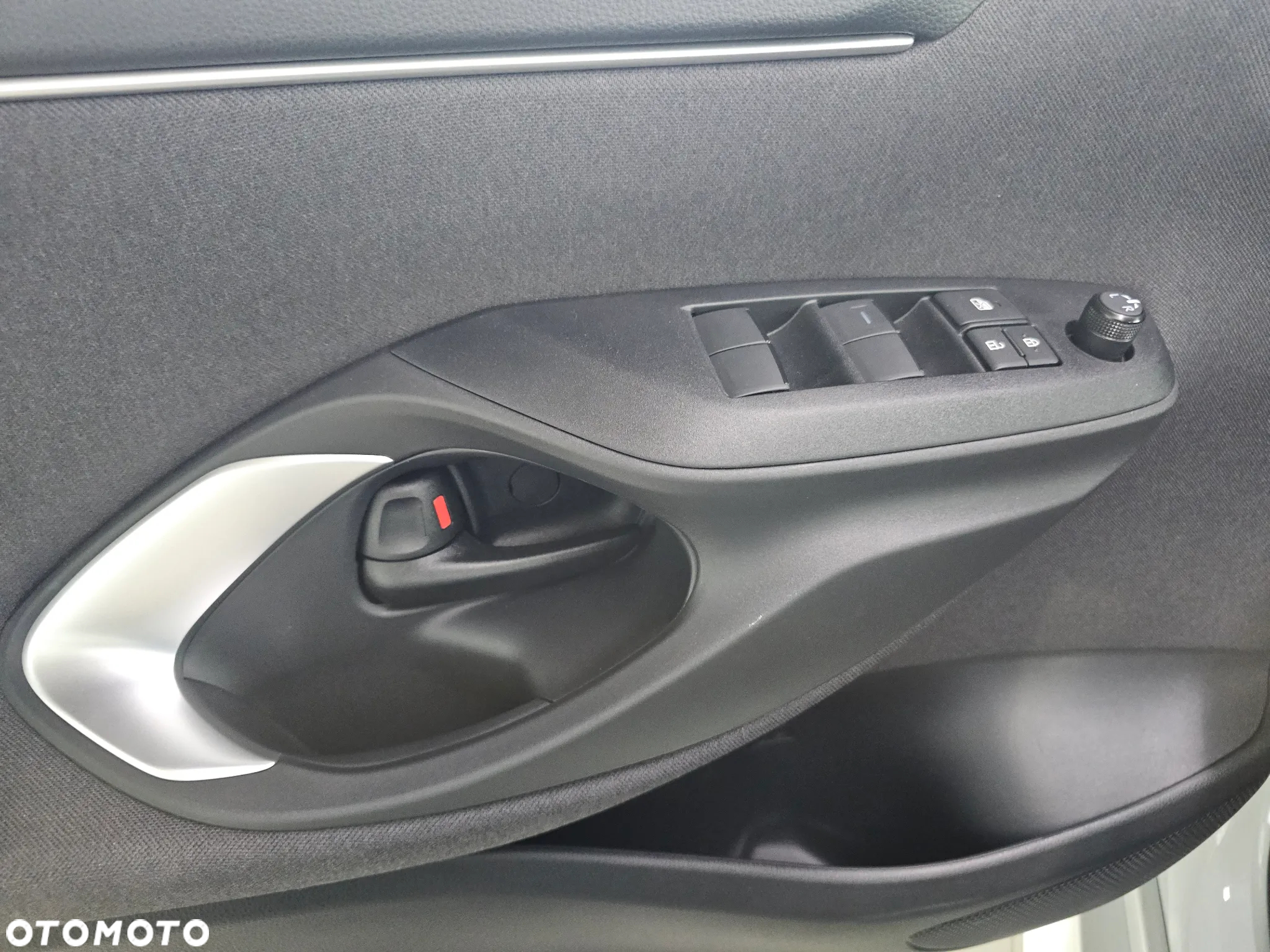 Mazda 2 - 8
