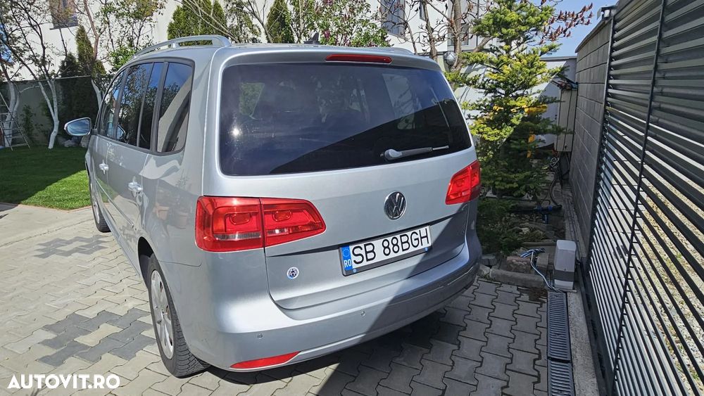 Volkswagen Touran 1.6 TDI Comfortline - 4