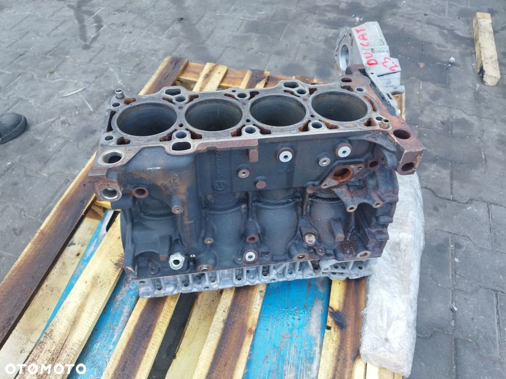 BLOK SILNIKA SILNIK DUCATO IVECO 2.3 JTD HDI 06R- - 4