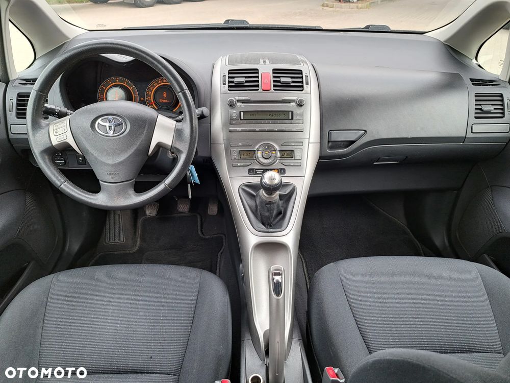 Toyota Auris - 20