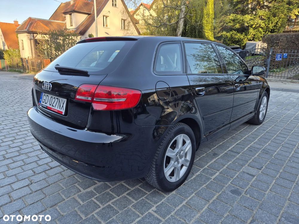 Audi A3 Sportback 1.4 TFSI Attraction - 5