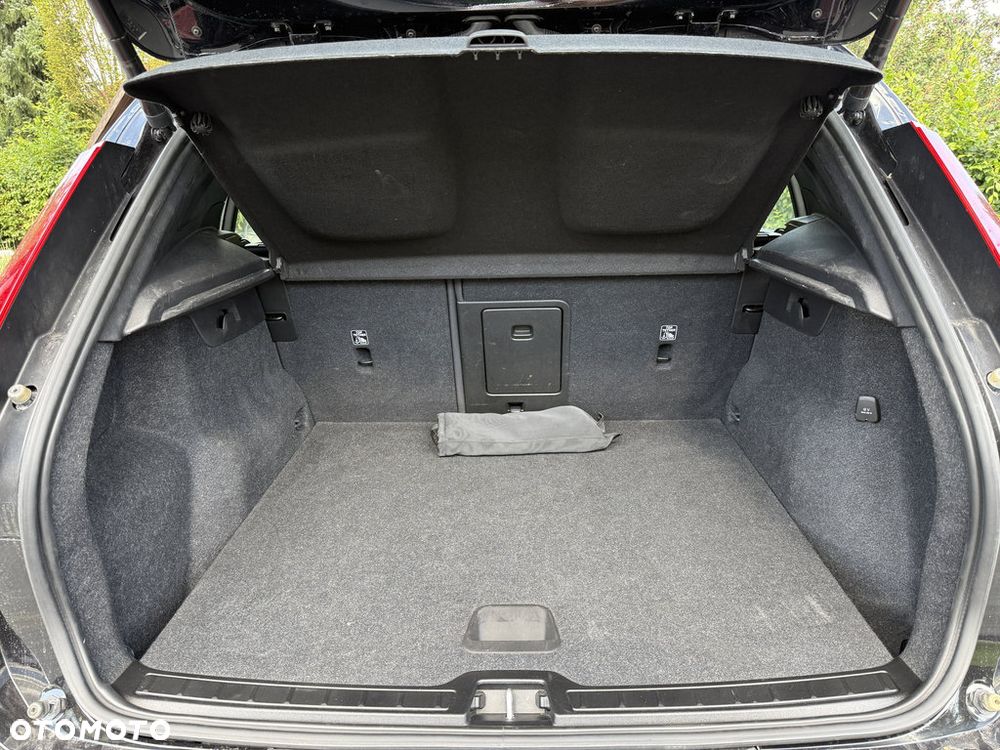 Volvo XC 40 - 15