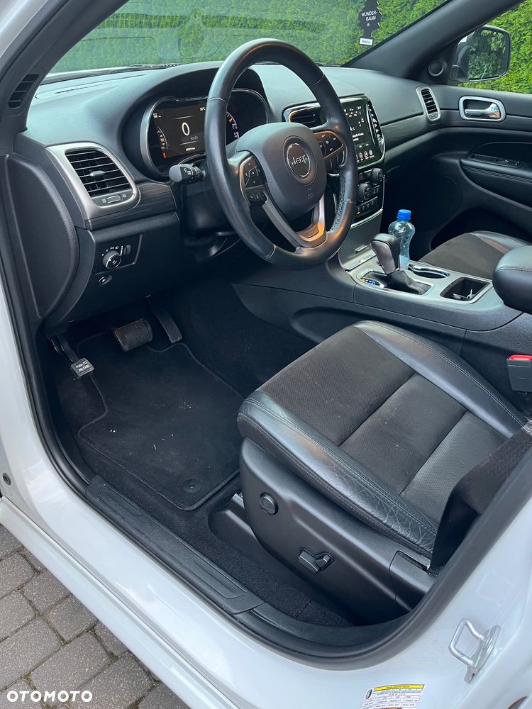 Jeep Grand Cherokee 3.6 V6 Laredo - 11