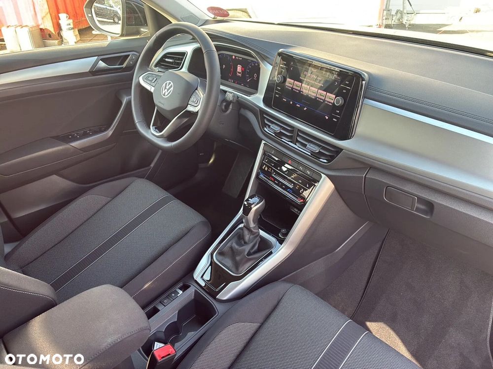 Volkswagen T-Roc - 26