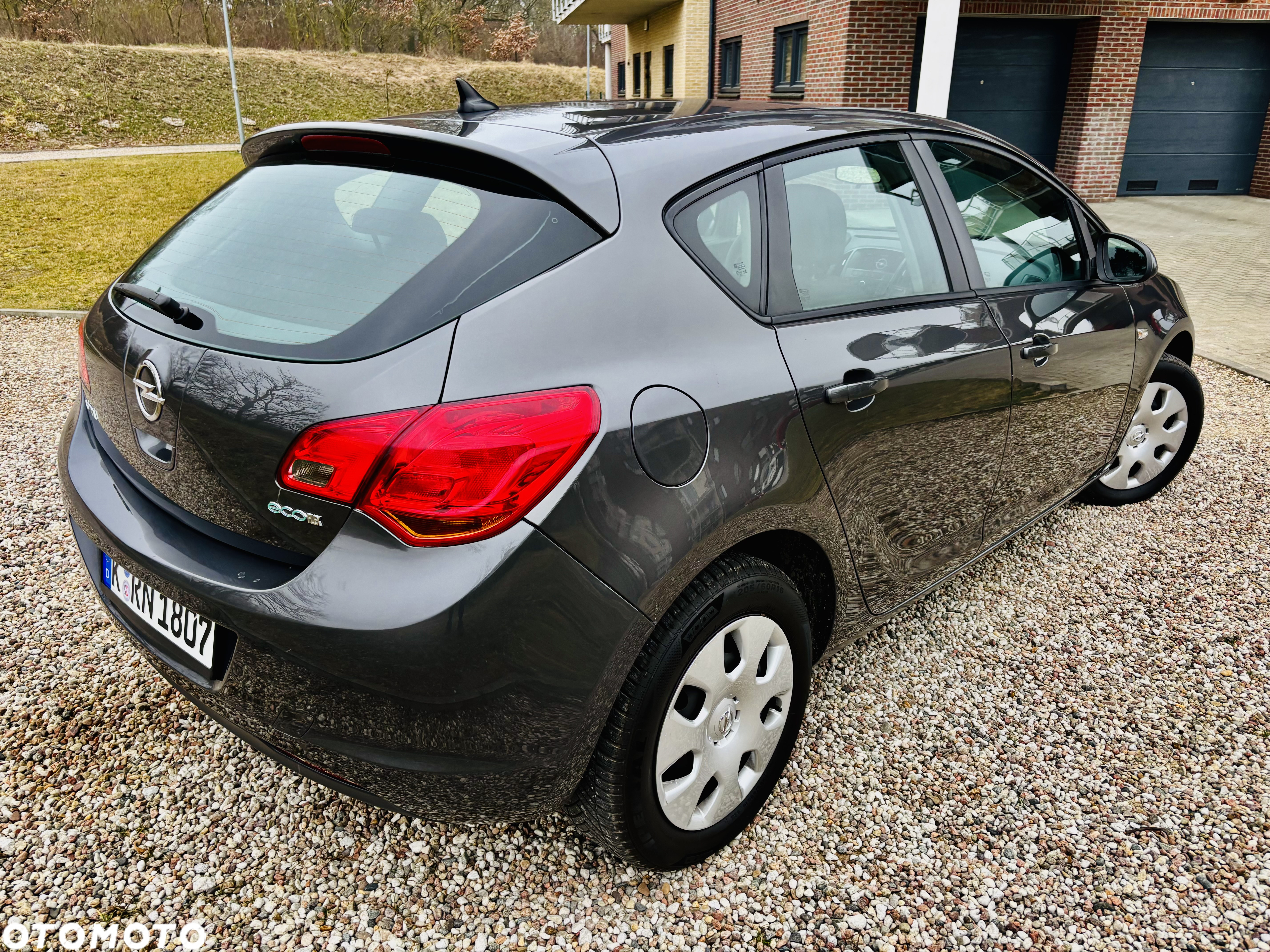 Opel Astra - 2