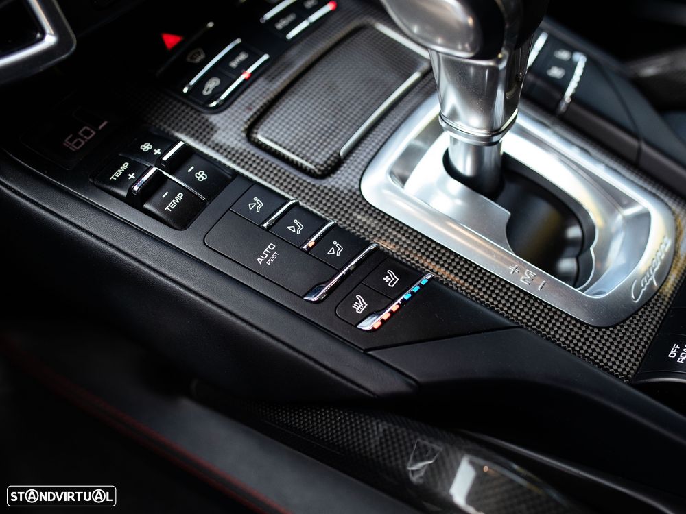 Porsche Cayenne Turbo Tiptronic S - 36