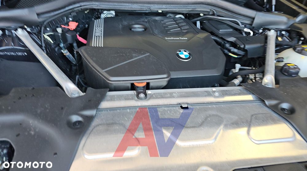 BMW X3 xDrive30i Luxury Line - 16