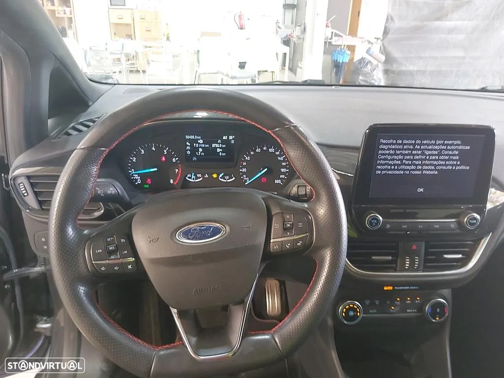 Ford Fiesta 1.0 EcoBoost MHEV ST-Line - 11