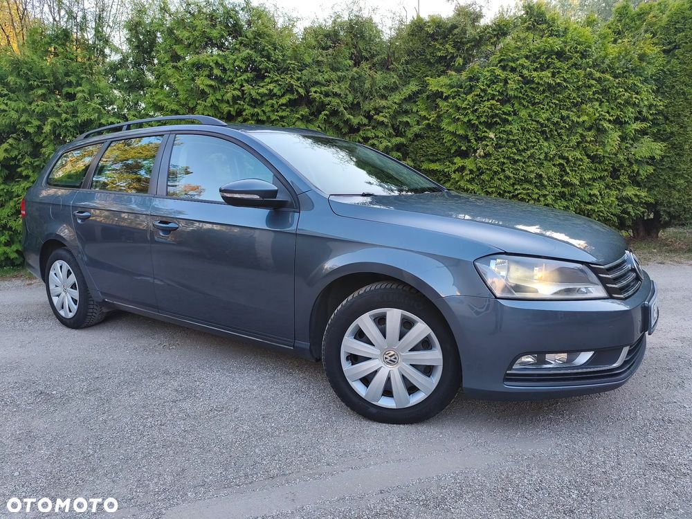 Volkswagen Passat - 2