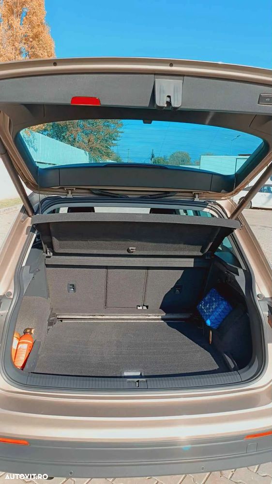 Volkswagen Tiguan - 14