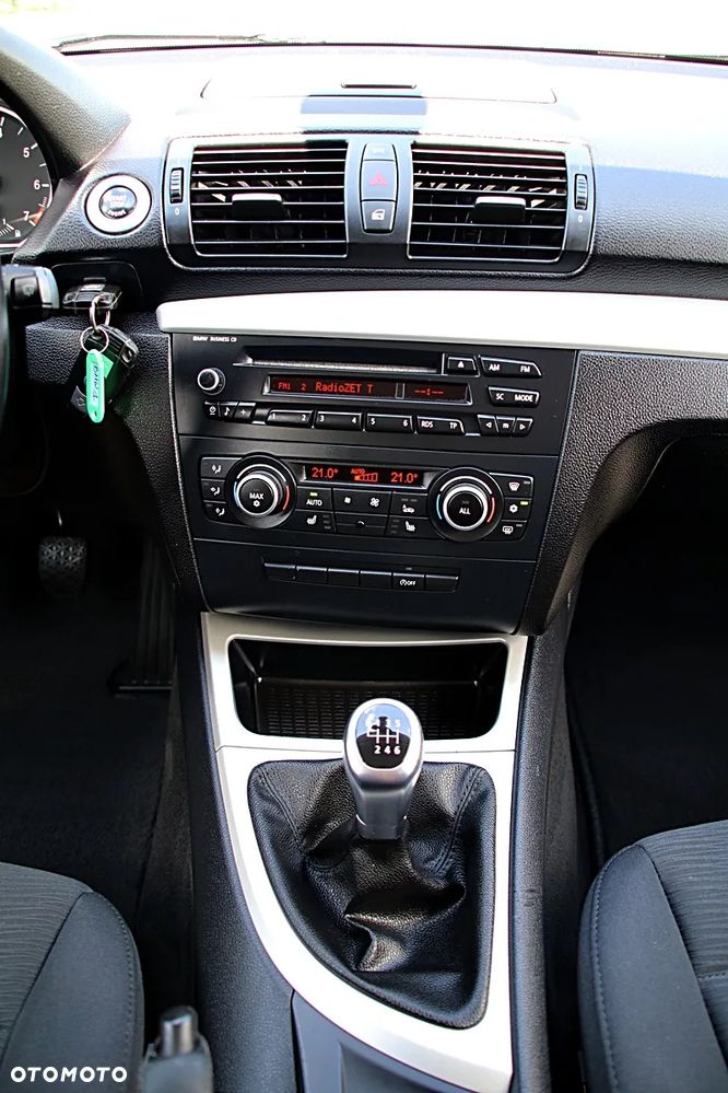 BMW Seria 1 116i Edition Sport - 25