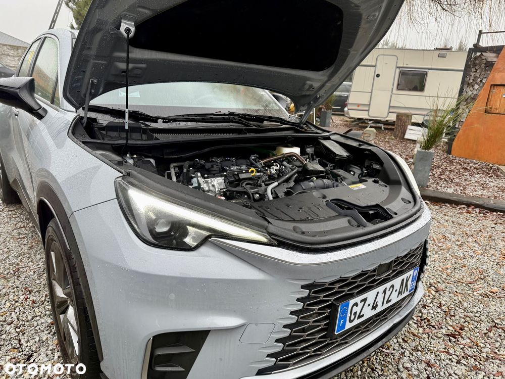 Lexus LBX FWD Emotion - 32